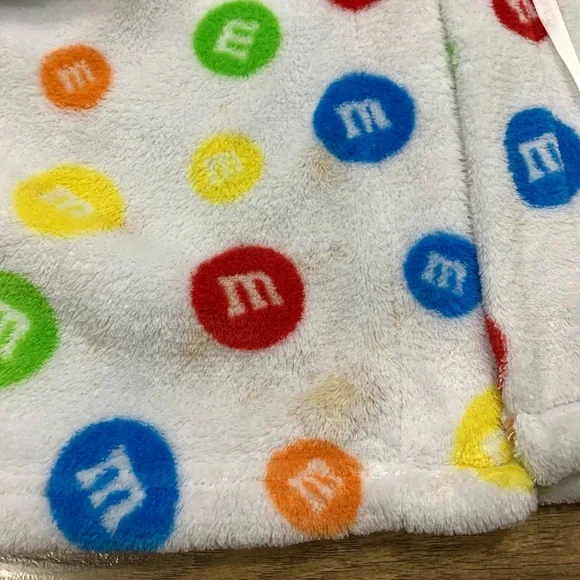 M&Ms Robe - Picture 8 of 8